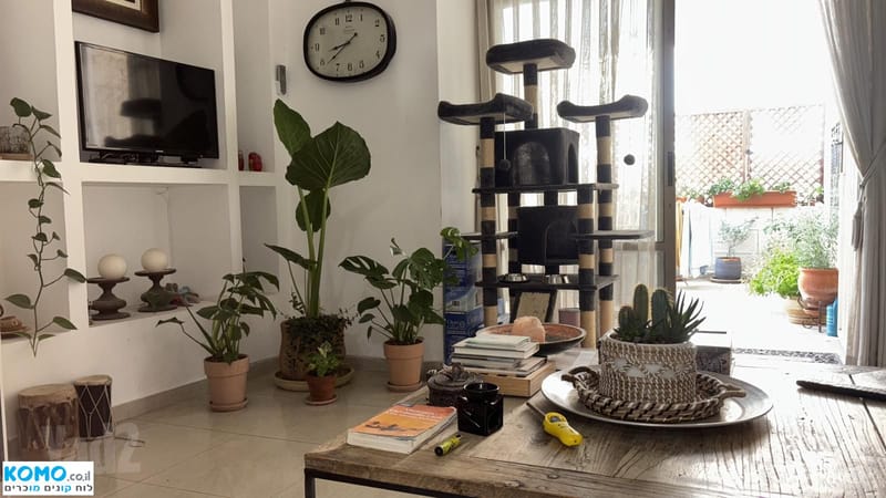 Photo from Komo – 3 Rooms with roommates • ₪4,100, אבישי 3, Greek Colony, Jerusalem (1)