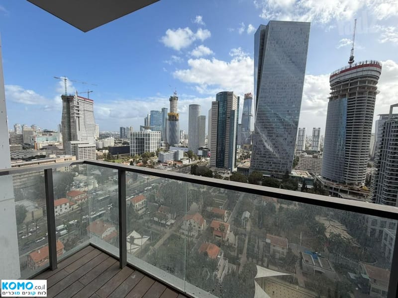 Photo from Komo – 4 Rooms • ₪13,000, ארניה אסוולדו 16, Sarona, Tel Aviv (1)