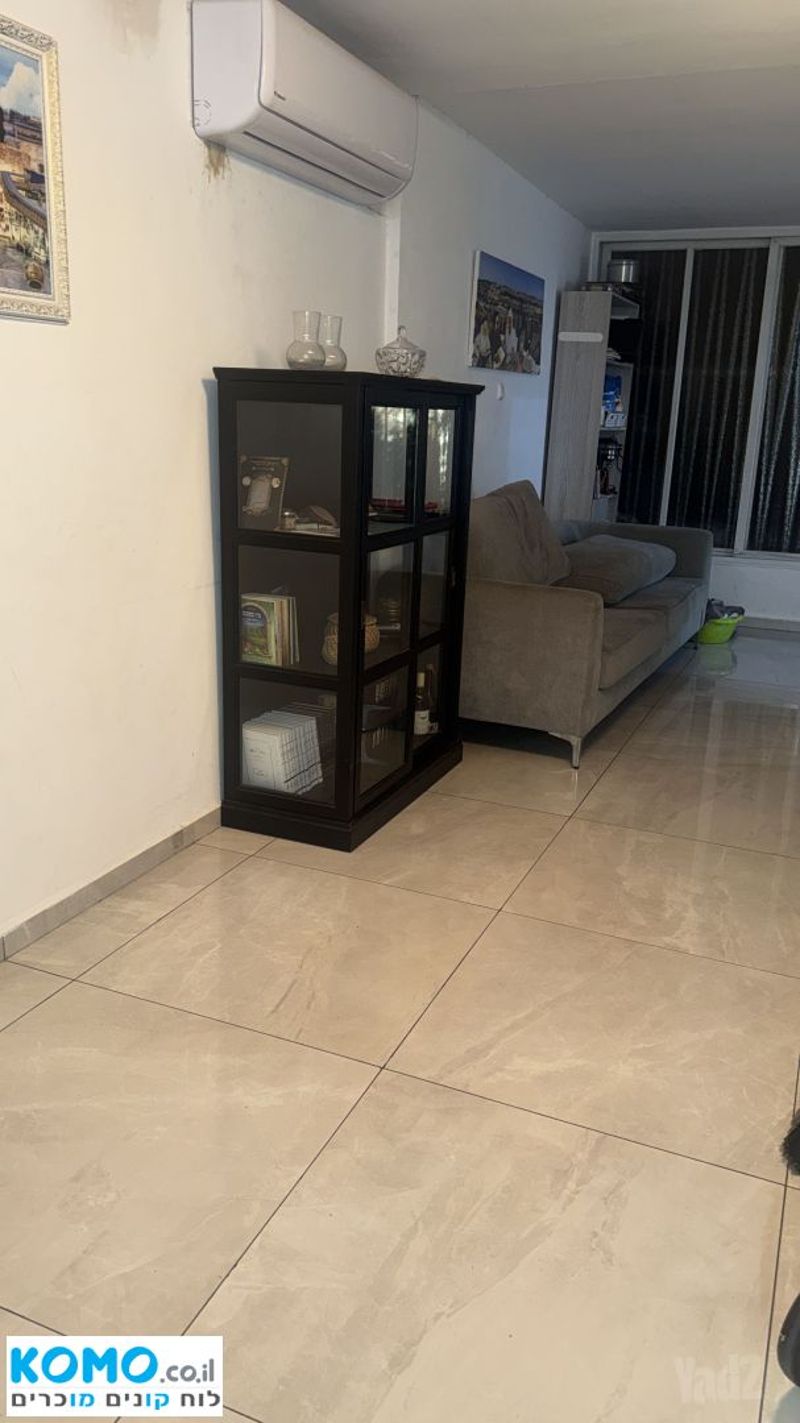 תמונה מקומו – 4 חדרים • 8,000 ₪, דרך הטייסים 120, ניר אביב, תל אביב (1)