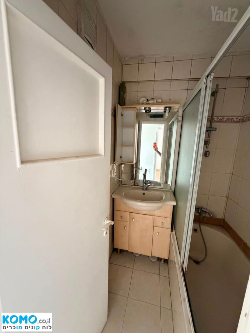Photo from Komo – 3 Rooms • ₪2,400, שדה בוקר 31, Western Kiryat Haim, Haifa (1)