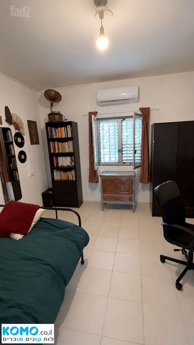 Photo from Komo – Room and a half • ₪4,200, קהילת לודג' 4, Hadar Yosef, Tel Aviv (1)