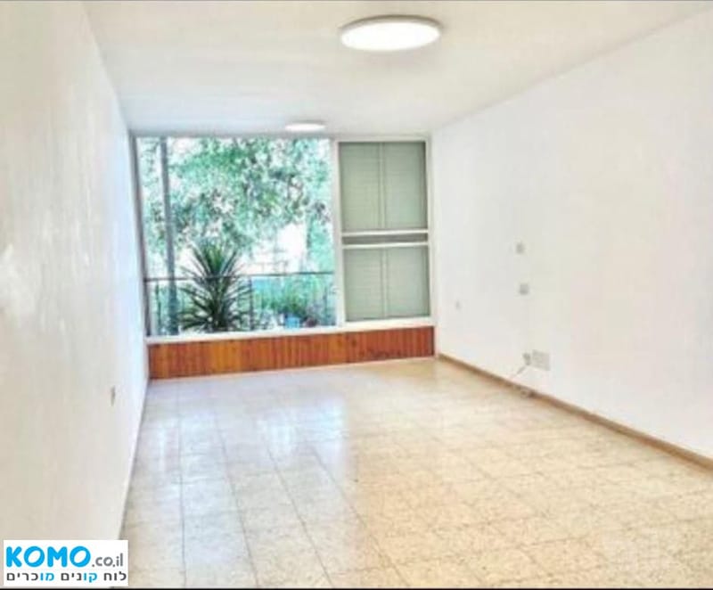 Photo from Komo – 3 Rooms • ₪6,400, הרב לוין 8, Ramat Amidar, Ramat Gan (1)