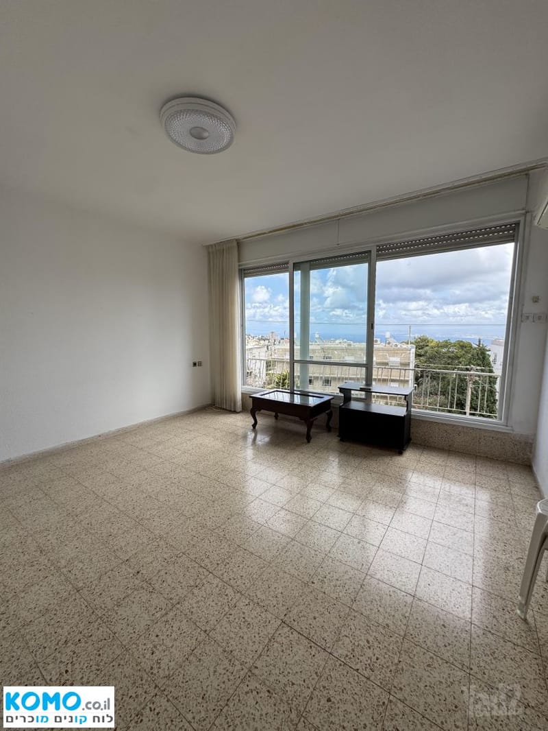 תמונה מקומו – 4 חדרים • 4,900 ₪, אינשטיין 36, אחוזה, חיפה (1)