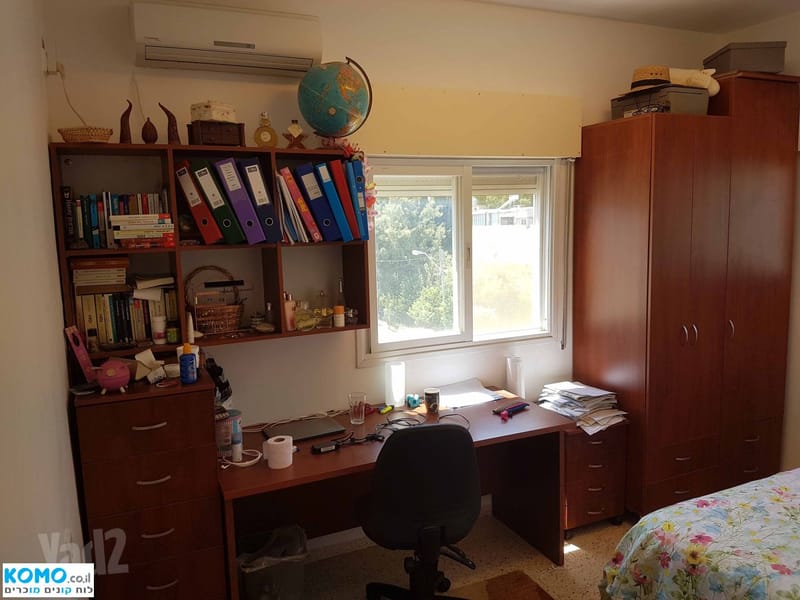 תמונה מקומו – 4 חדרים עם שותפים • 2,000 ₪, פינסקר 17, נווה שאנן, חיפה (1)
