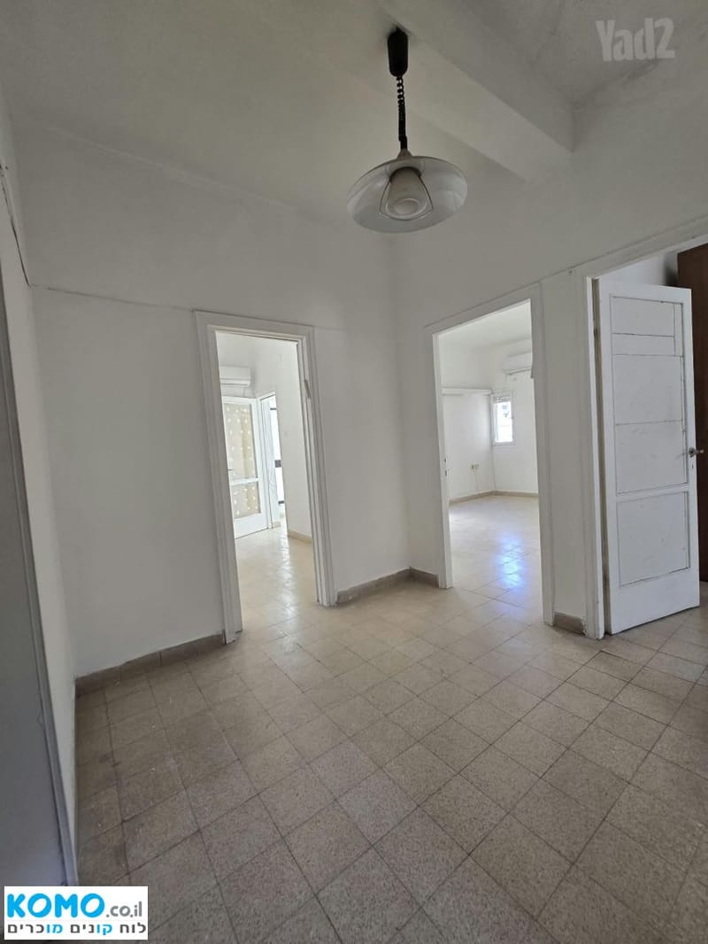 Photo from Komo – 3 Rooms • ₪5,700, לאן 4, Hashmonaim, Ramat Gan (1)