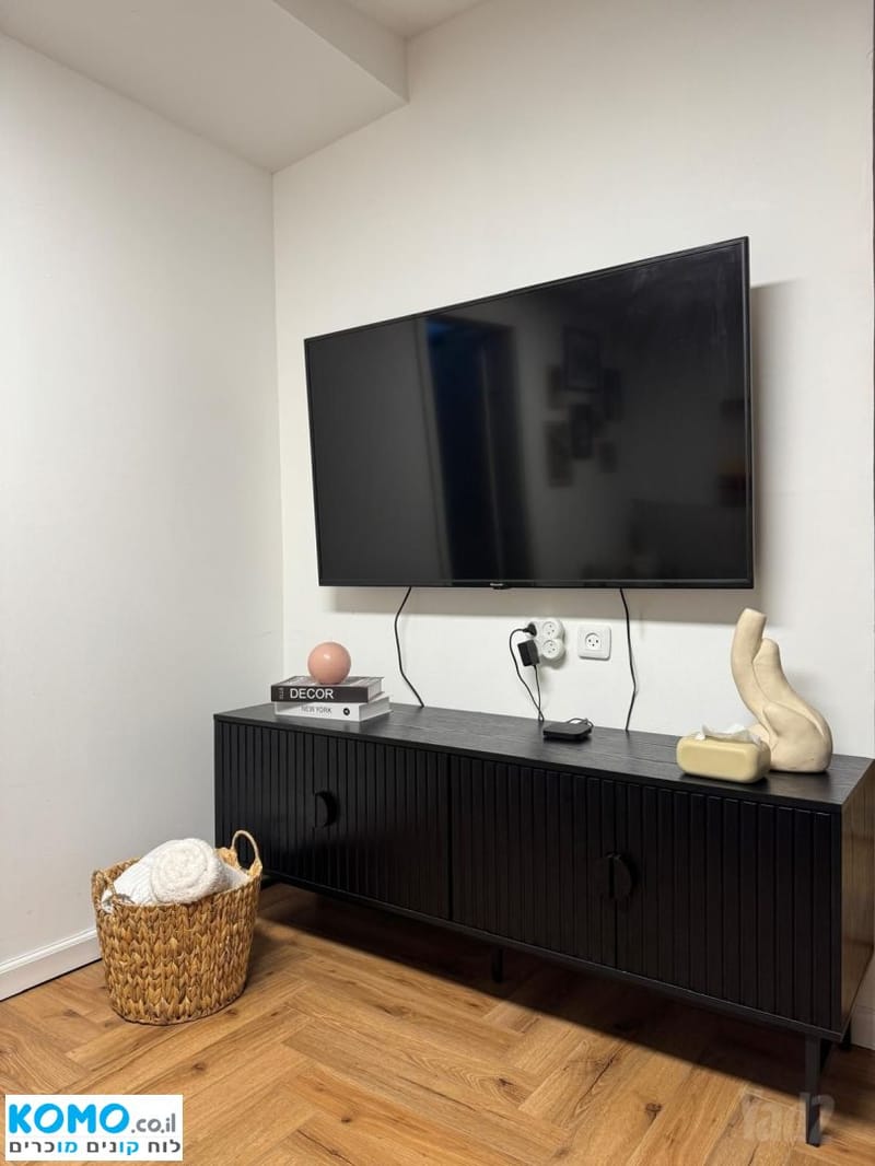 Photo from Komo – 2 Rooms • ₪4,000, מתניה 15, Ramat Shikma, Ramat Gan (1)