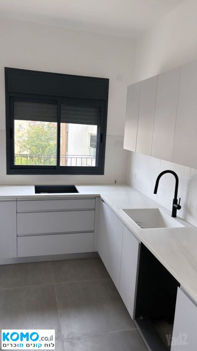תמונה מקומו – 4 חדרים • 7,200 ₪, שמואל שרירא 34, רביבים, ראשון לציון (1)
