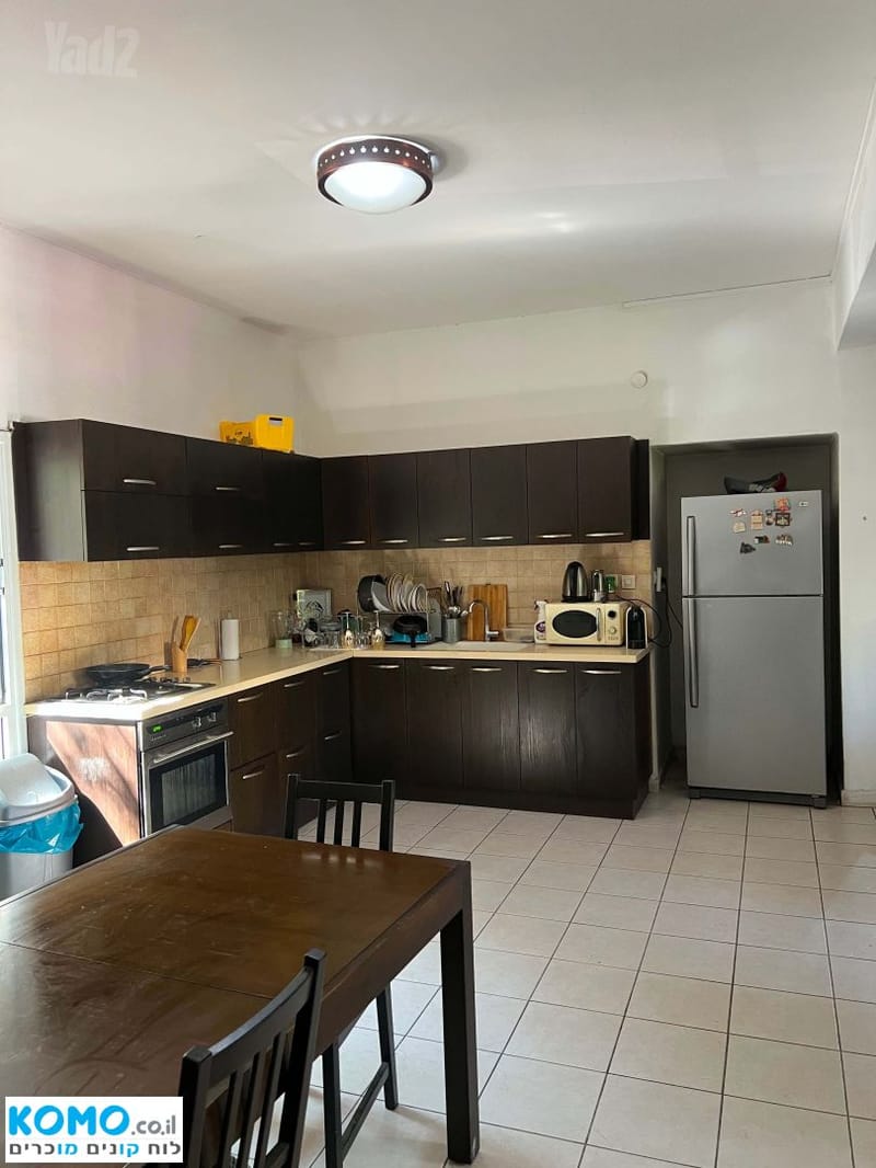 תמונה מקומו – 4 חדרים • 7,500 ₪, כצנלסון 63, בורוכוב, גבעתיים (1)