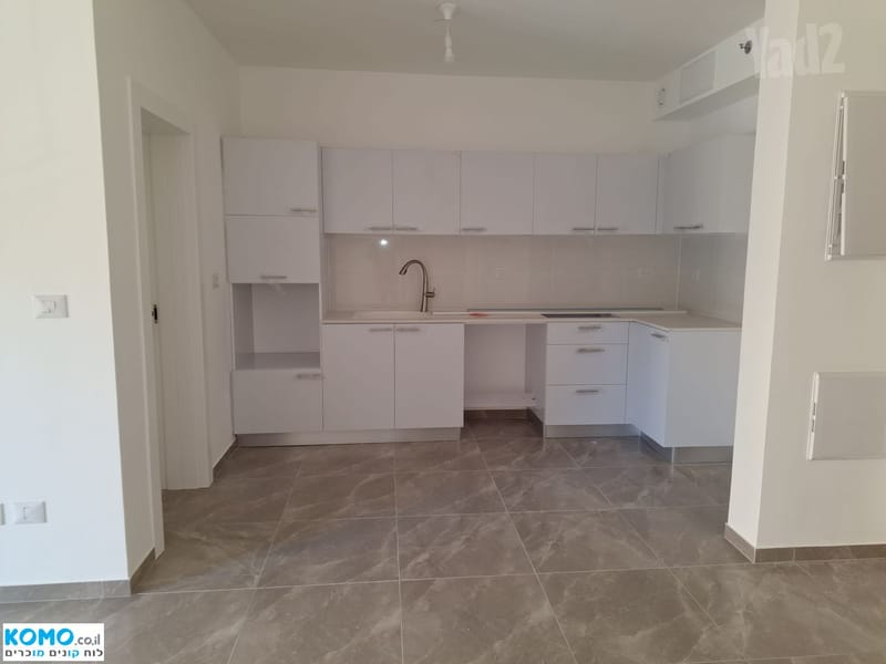 Photo from Komo – 3 Rooms • ₪8,000, שד הרצל 61, Beit HaKerem, Jerusalem (1)