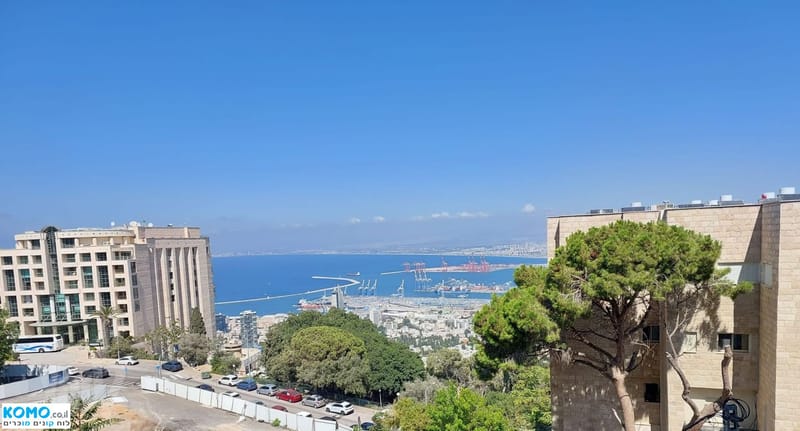 תמונה מקומו – 6 חדרים • 9,300 ₪, ג'ורג' אליוט 4, מרכז הכרמל, חיפה (1)