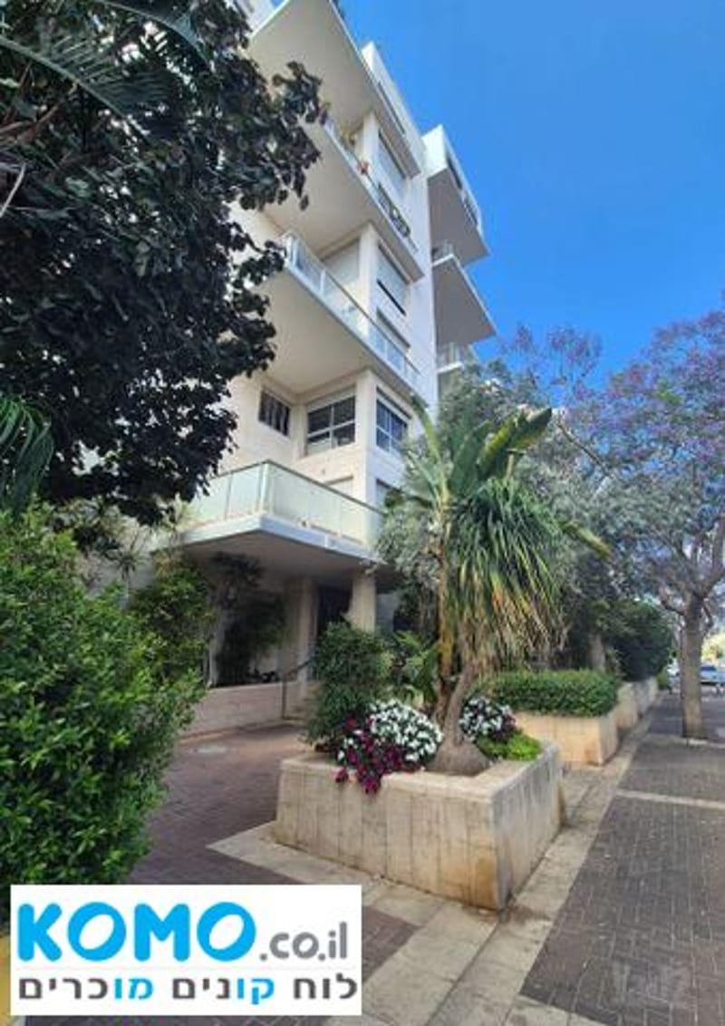 תמונה מקומו – 3.5 חדרים • 7,200 ₪, בגין מנחם 5, פרדס רייספלד, קרית אונו (1)