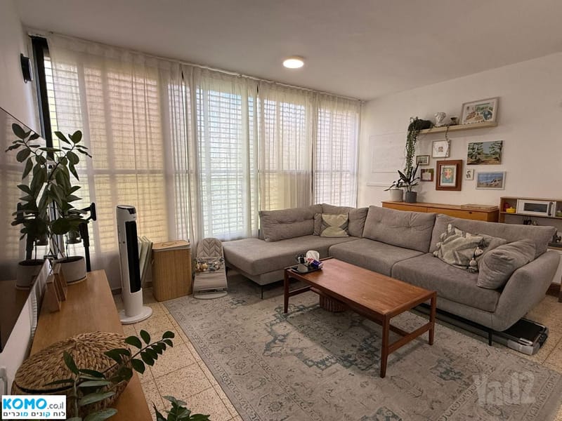 Photo from Komo – 3 Rooms • ₪6,500, שינקין 23, Sheinkin, Givatayim (1)