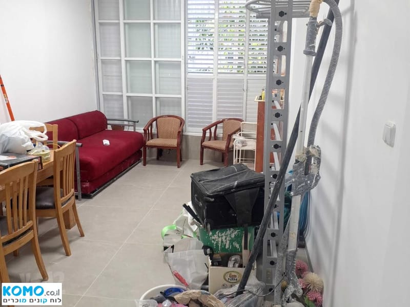 תמונה מקומו – 2 חדרים • 5,500 ₪, ז'בוטינסקי 79, גפן, רמת גן (1)