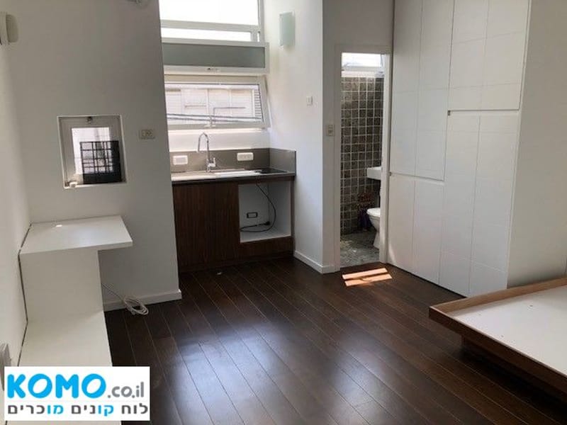Фото с Komo – 2 Комнаты • 3,100 ₪, גואל 2, Атиква, Тель-Авив (1)