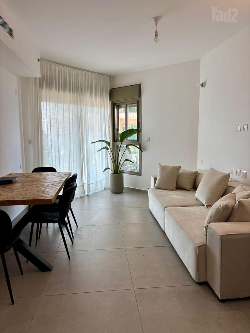 תמונה מיד2 – 3 חדרים • 5,100 ₪, יפה נוף 26, עורף המרינה, אשקלון (1)