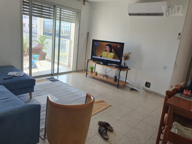 Photo from Yad2 – 3.5 Rooms • ₪6,500, דרך משה דיין 10, Kiryat HaSavyonim, Yehud (1)