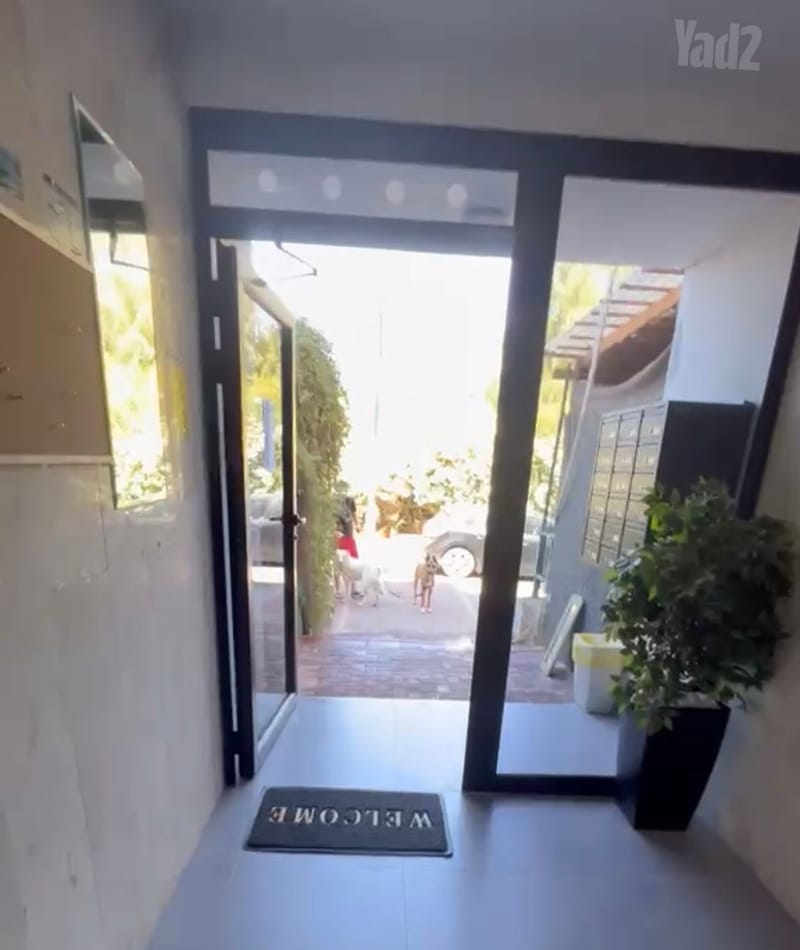 תמונה מיד2 – 3.5 חדרים • 4,800 ₪, אהרון לובלין 45, גני אביב, לוד (1)