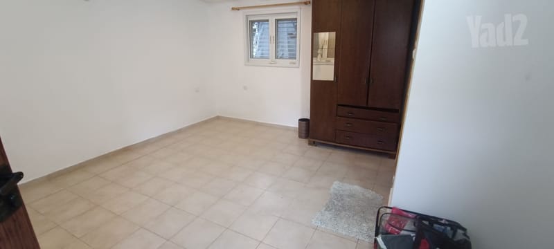 תמונה מיד2 – 2 חדרים • 3,750 ₪, דרך מגדיאל 45, מגדיאל, הוד השרון (1)