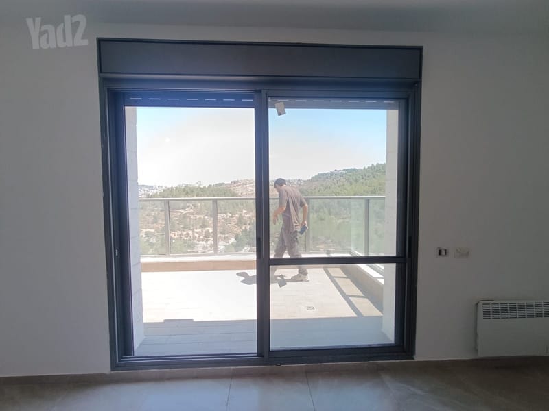 תמונה מיד2 – 4 חדרים • 8,700 ₪, אברהם כחילה 26, מנחת (מלחה), ירושלים (1)