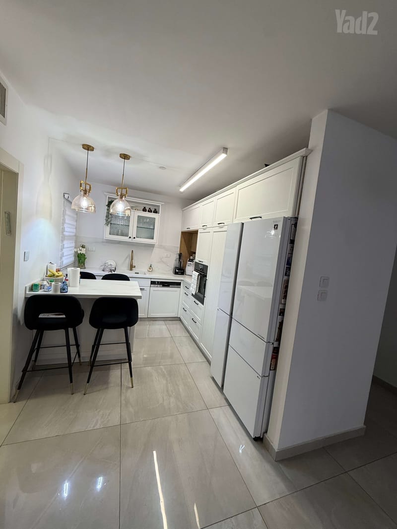 תמונה מיד2 – 4.5 חדרים • 7,300 ₪, העצמאות 22, רובע סיטי, אשדוד (1)