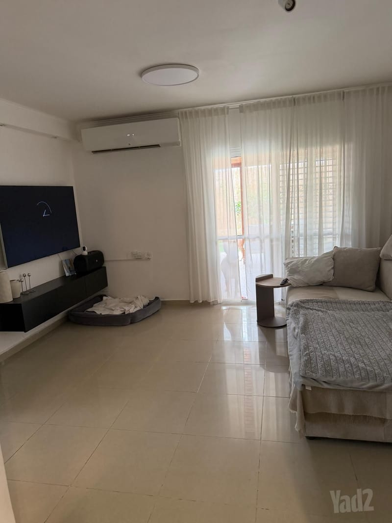 תמונה מיד2 – 3 חדרים • 4,500 ₪, סלניקין 4, גני אביב, לוד (1)