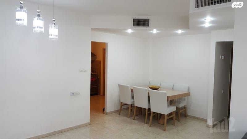 תמונה מיד2 – 4 חדרים • 7,300 ₪, אורי צבי גרינברג 7, רמת הדר, גבעת שמואל (1)