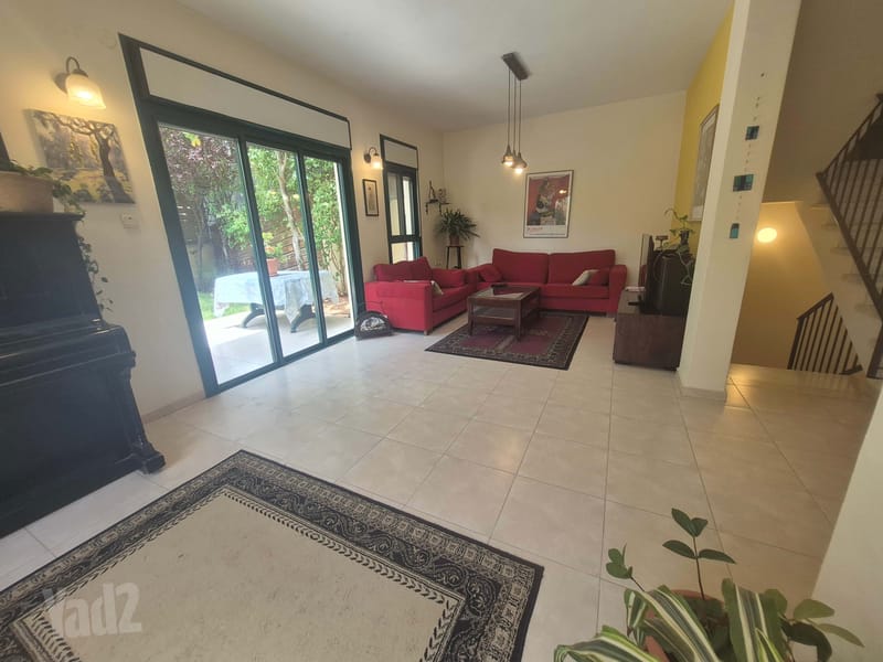Photo from Yad2 – 6 Rooms • ₪10,000, Kadima-Zoran (1)