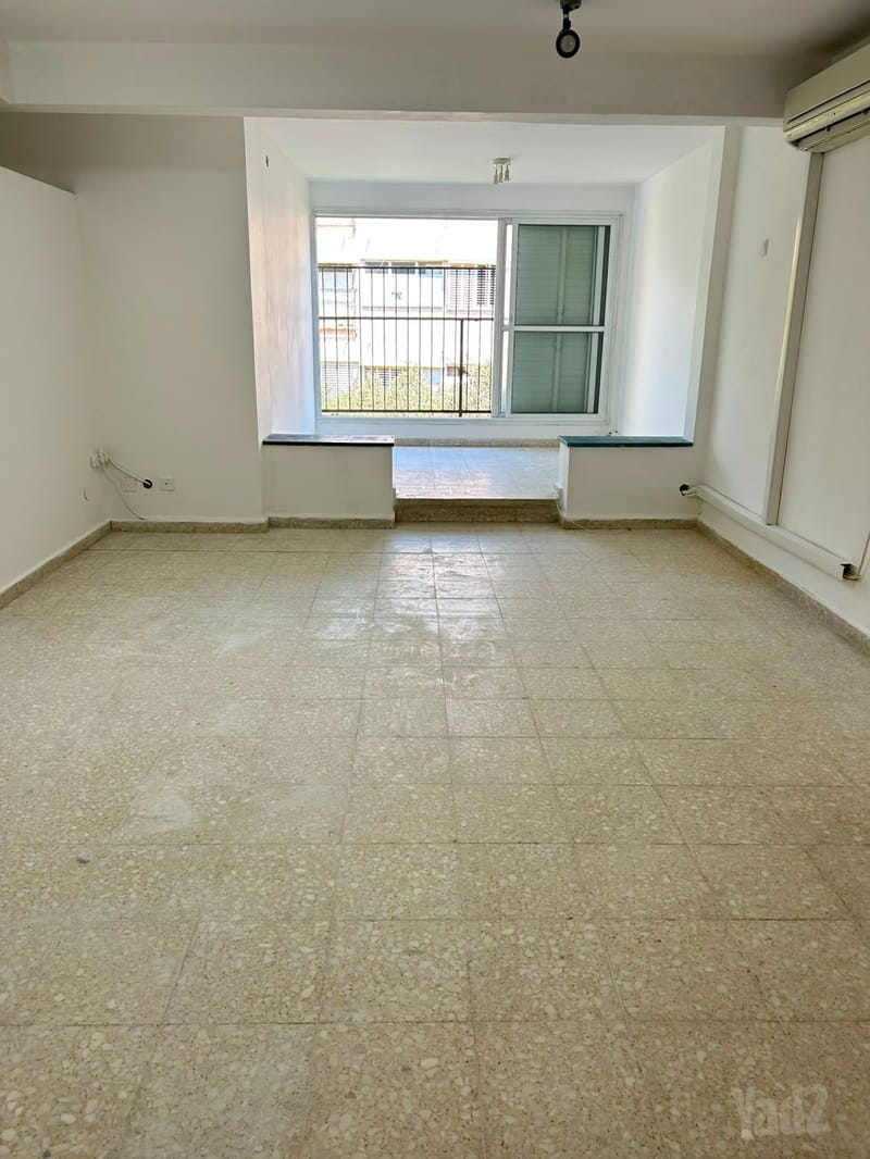 Photo from Yad2 – 4 Rooms • ₪4,800, ההסתדרות 5, Tel Ganim, Givatayim (1)
