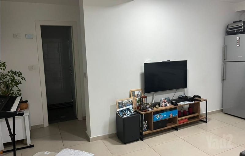 תמונה מיד2 – 2 חדרים • 4,300 ₪, נחל בניאס 32, אגמים, נתניה (1)