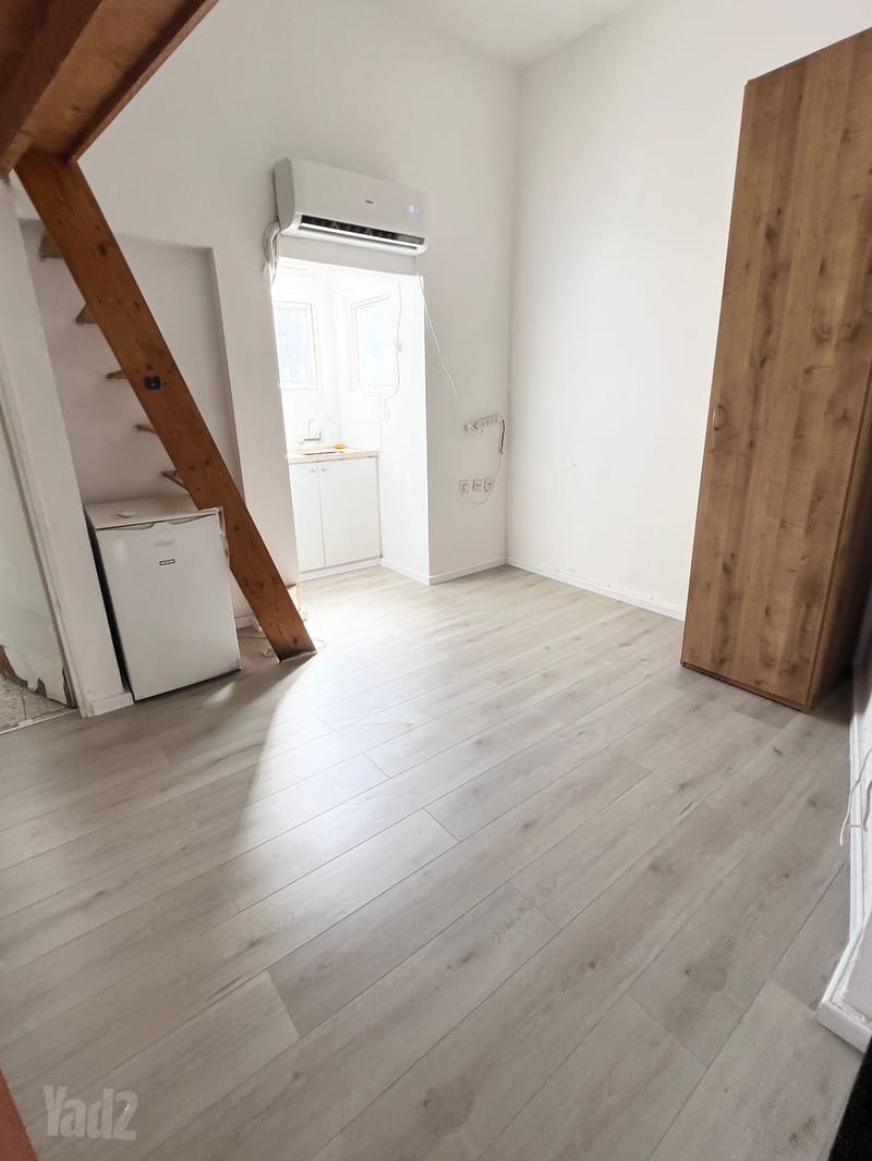 תמונה מיד2 – סטודיו • 3,100 ₪, קורדוברו 4, פלורנטין, תל אביב (1)