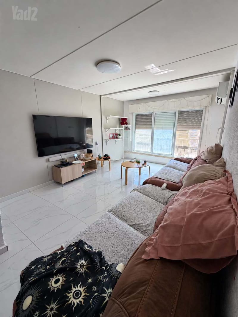 Фото с Yad2 – 3 Комнаты • 2,800 ₪, שדרות יוספטל 72, Центр Кирьят-Аты, Кирьят-Ата (1)