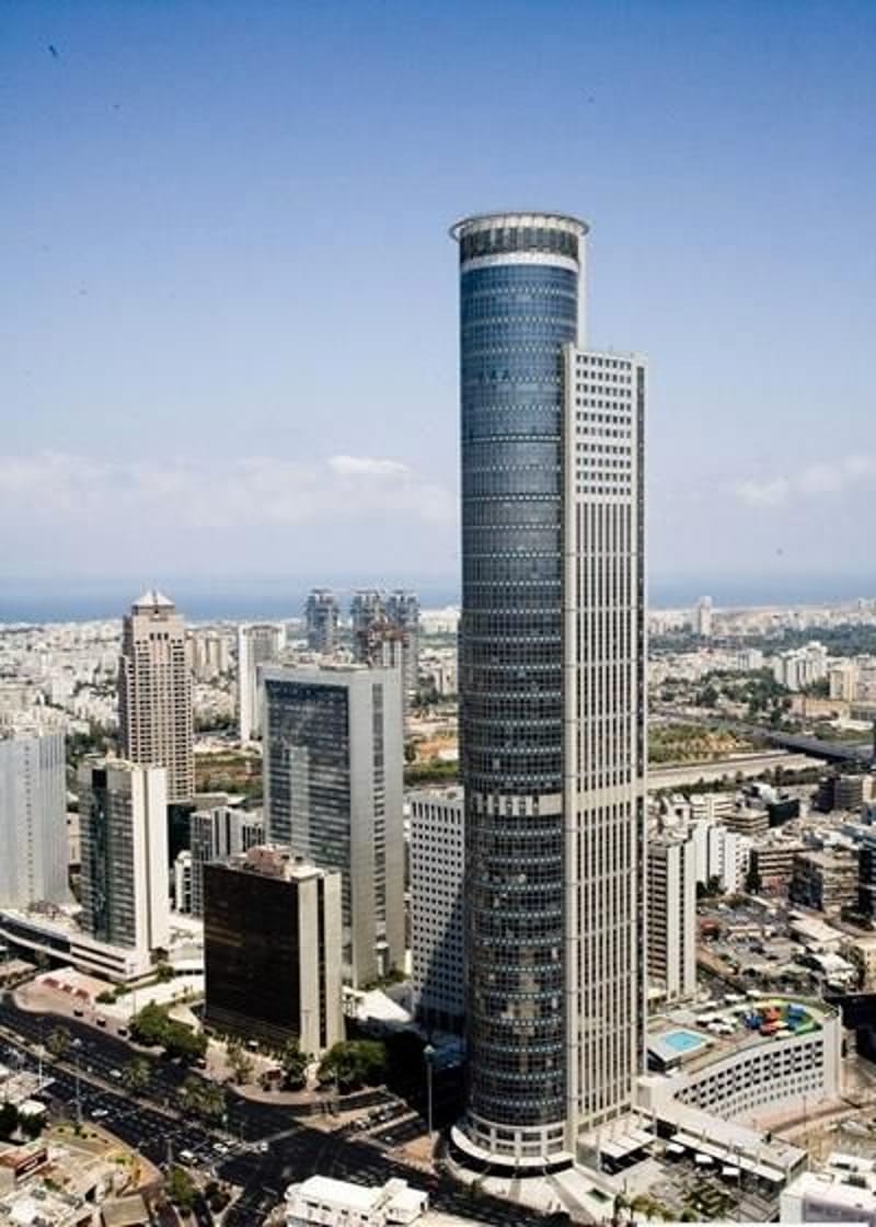 תמונה מיד2 – 2 חדרים • 2,700,000 ₪, מגדל משה אביב, הבורסה, רמת גן (1)
