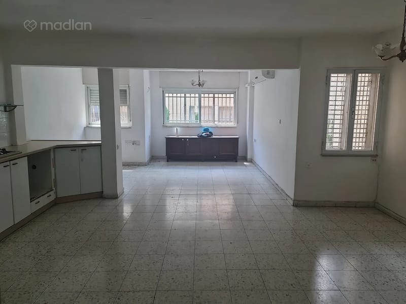 תמונה ממדלן – 4 חדרים • 5,500 ₪, דרך בית לחם 89, תלפיות, ירושלים (1)