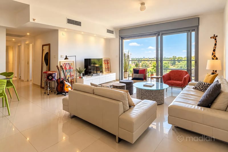 Photo from Madlan – 5 Rooms • ₪4,490,000, אנגל 53, HaShchuna HaYeruka, Kfar Saba (1)