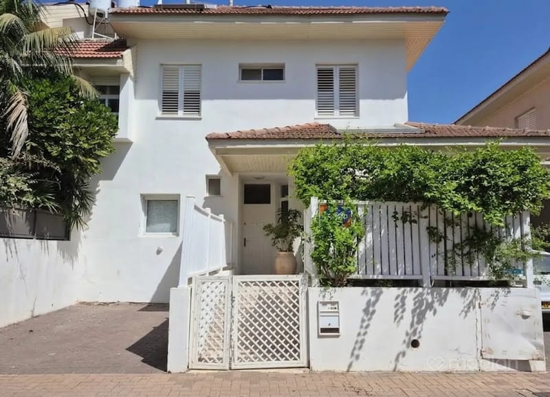 תמונה ממדלן – 7 חדרים • 6,590,000 ₪, שלדג 12, רמת מנחם, הוד השרון