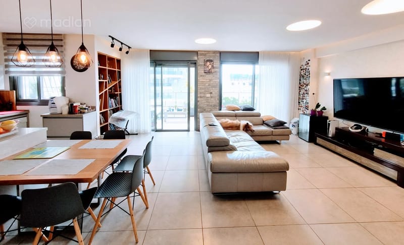 תמונה ממדלן – 5 חדרים • 3,690,000 ₪, היובלים 2, האירוס, ראשון לציון (1)