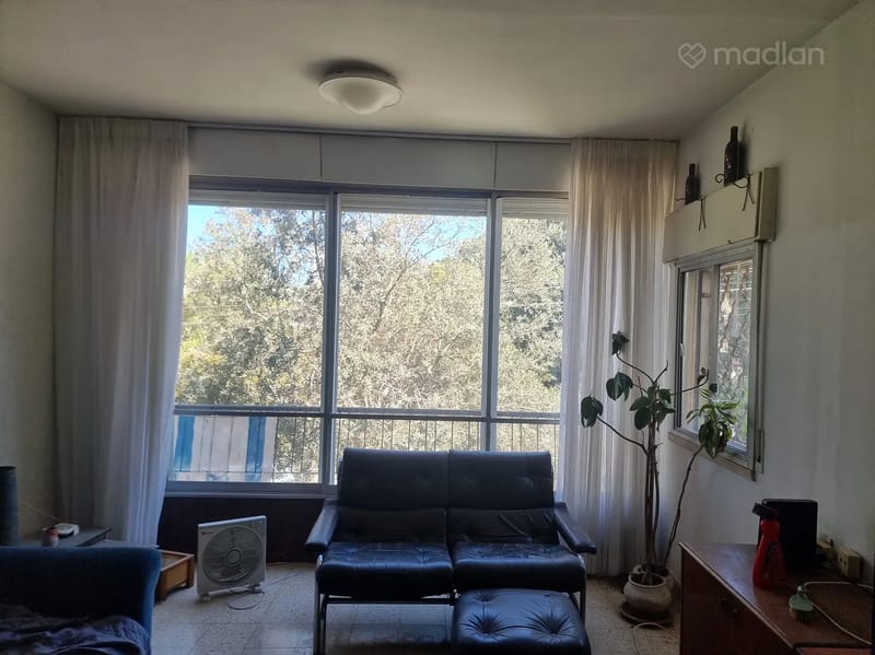 Photo from Madlan – 4 Rooms • ₪3,800, שושנת הכרמל 17, Western Carmel, Haifa (1)