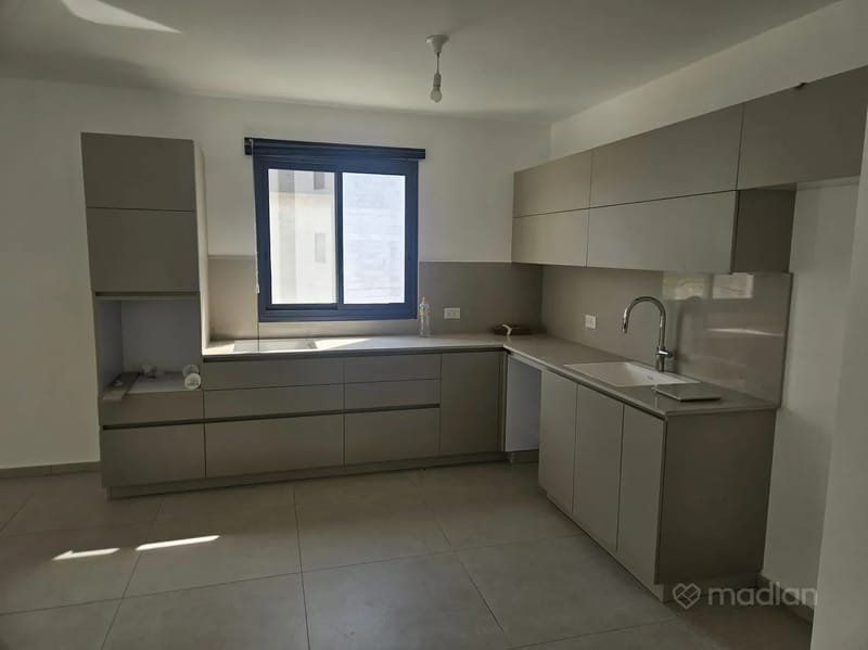 תמונה ממדלן – 5 חדרים • 9,200 ₪, יצחק שמיר 22, מורשת, מודיעין-מכבים-רעות (1)