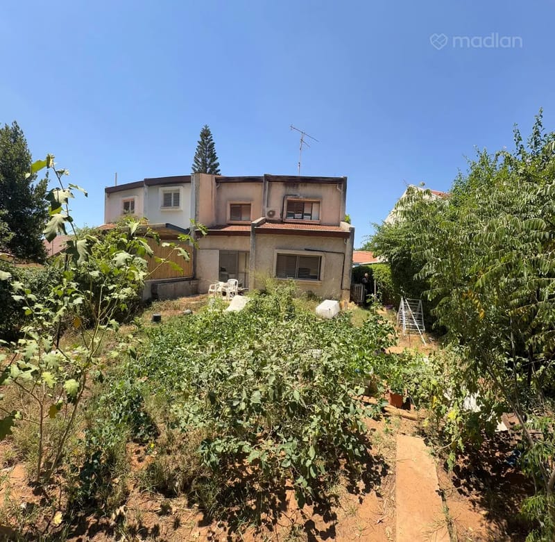תמונה ממדלן – 7 חדרים • 6,590,000 ₪, עזרא 1, בית ונוף, כפר סבא (1)