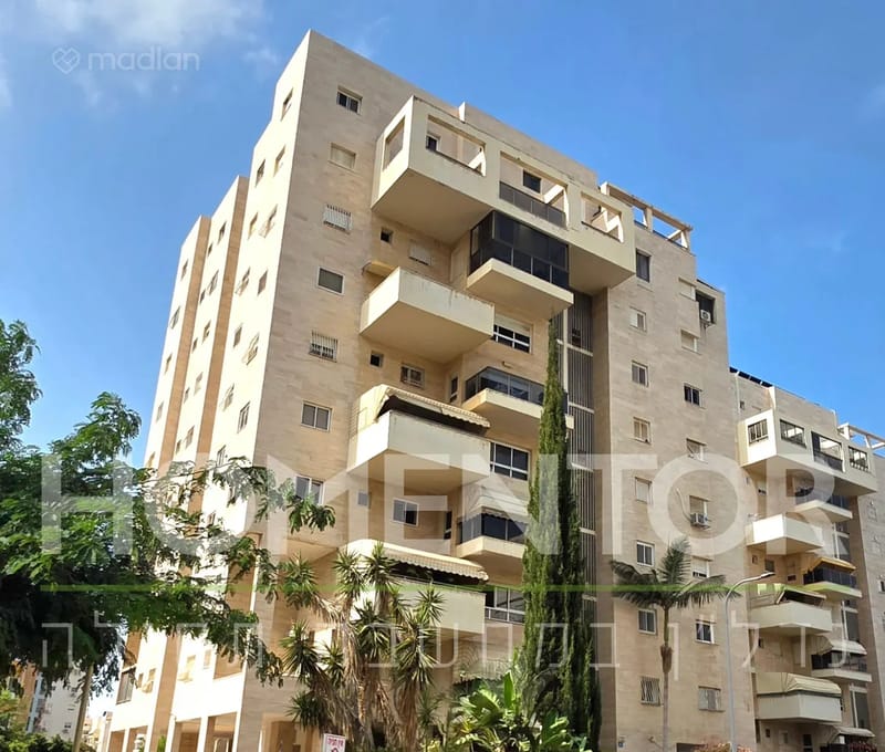 תמונה ממדלן – 4 חדרים • 2,390,000 ₪, נחל שניר 21, רובע י"א, אשדוד (1)