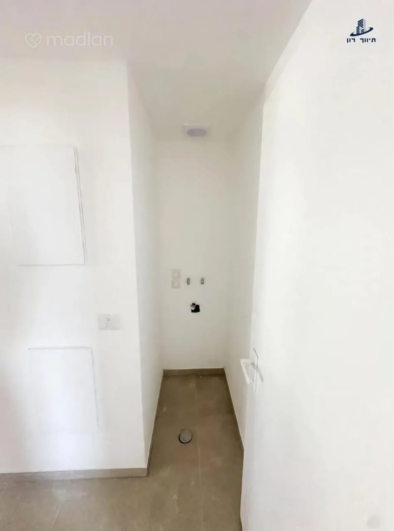 תמונה ממדלן – 3 חדרים • 7,500 ₪, בורוכוב 48, בורוכוב, גבעתיים (1)