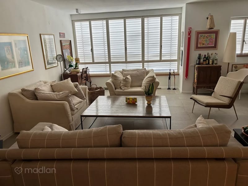 תמונה ממדלן – 3.5 חדרים • 3,470,000 ₪, רוטשילד 16, מרכז, כפר סבא (1)