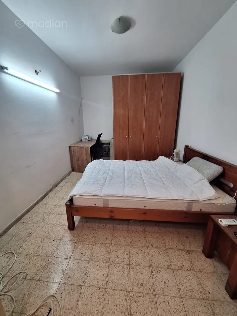 Photo from Madlan – Studio • ₪2,500, עוזיאל 32, Bat Yam City Center, Bat Yam (1)