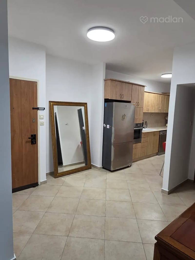תמונה ממדלן – 3 חדרים • 7,800 ₪, נהלל 20, נחלת יצחק, תל אביב (1)