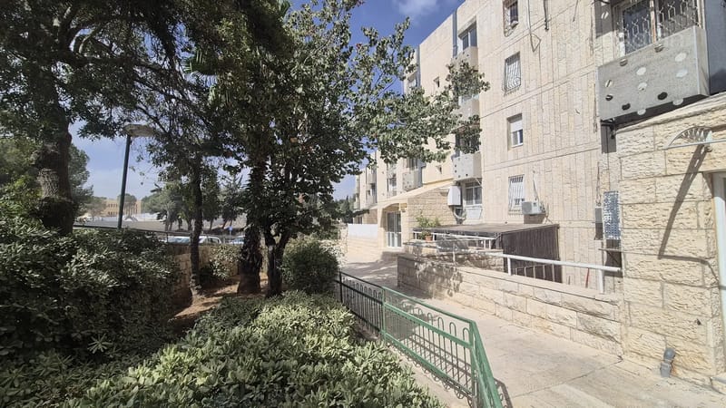 תמונה ממדלן – 5 חדרים • 6,950 ₪, החסידה 8, גילה, ירושלים (1)