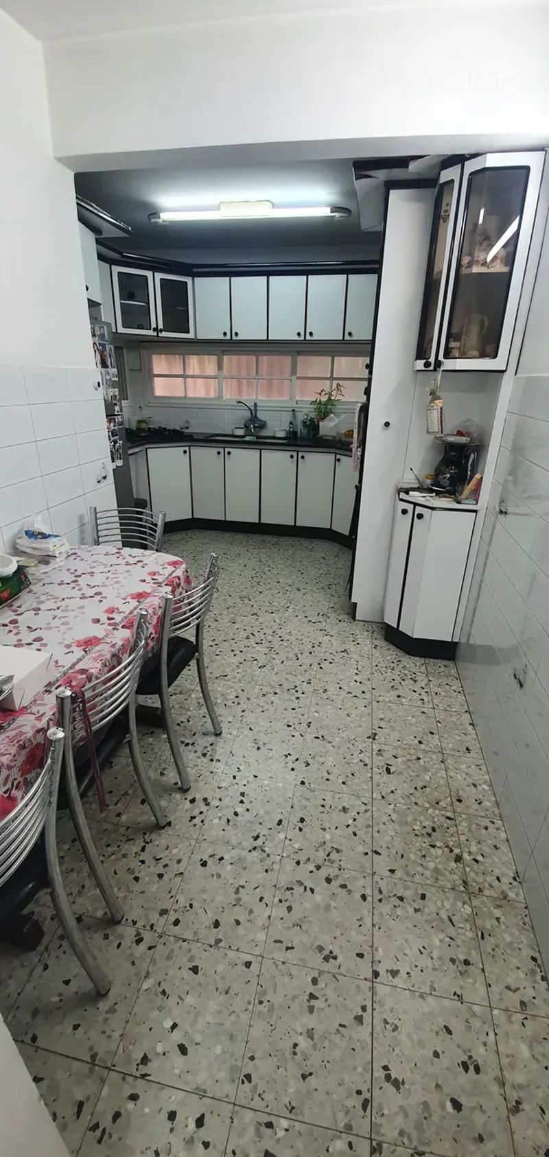 תמונה ממדלן – 3.5 חדרים • 8,500 ₪, שדרות ישראל גורי 53, קריית שלום, תל אביב (1)