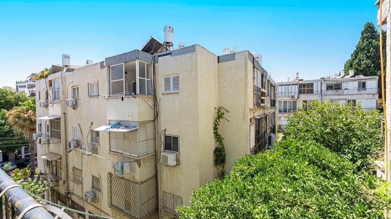 תמונה ממדלן – 2 חדרים • 2,395,000 ₪, כצנלסון 121, פועלי הרכבת, גבעתיים