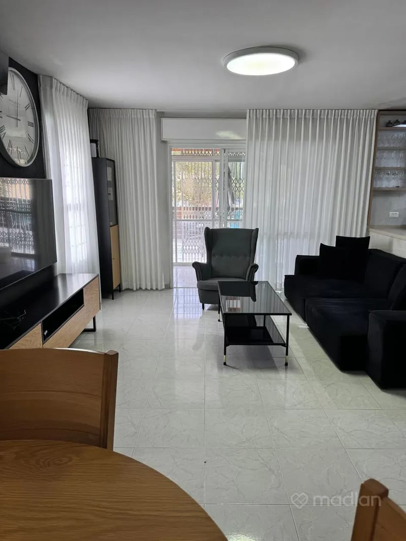 Photo from Madlan – 4 Rooms • ₪3,090,000, רחמילביץ 172, Pisgat Ze'ev, Jerusalem (1)