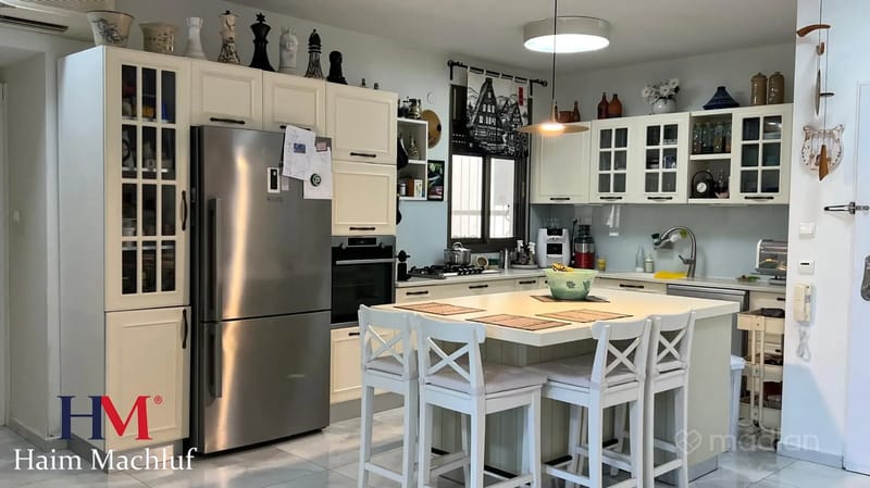 תמונה ממדלן – 5 חדרים • 3,150,000 ₪, דגניה 84, קרית השרון, נתניה (1)