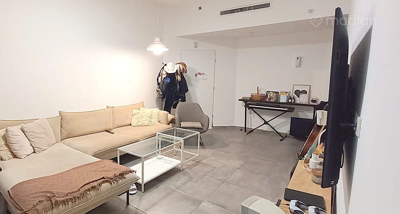 תמונה ממדלן – 3 חדרים • 2,800,000 ₪, הרא"ה 82, הלל, רמת גן (1)